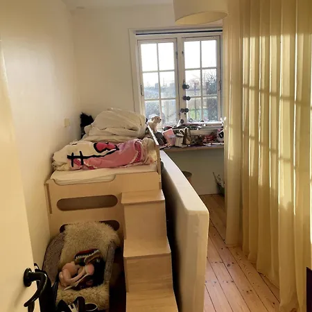 Appartement Beautiful Townhouse Close To The Center